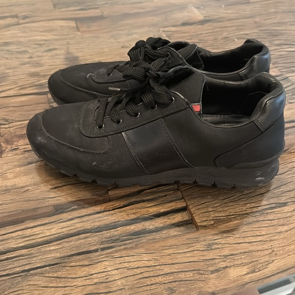 Prada men sneakers. Very good condition size 9 1/2 men’s - Picture 4 of 4